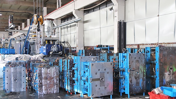 托盤製造（zào）