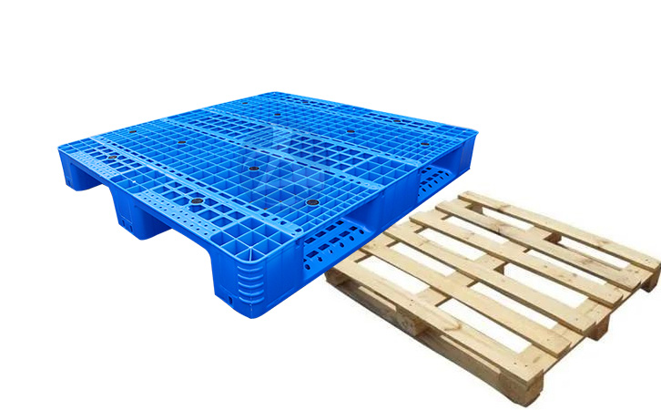 塑料托盤與木圖片